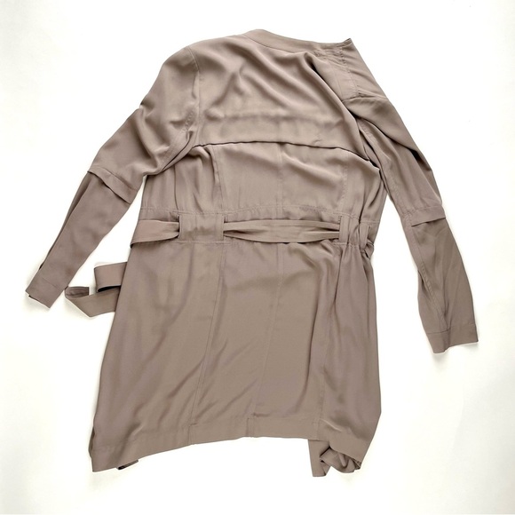 Babaton Women's Taupe Robe - Picture 3 of 3